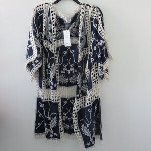 (#A-3) C/C CHIC CONNECTION Embroidered Beach cover-up or sun rob